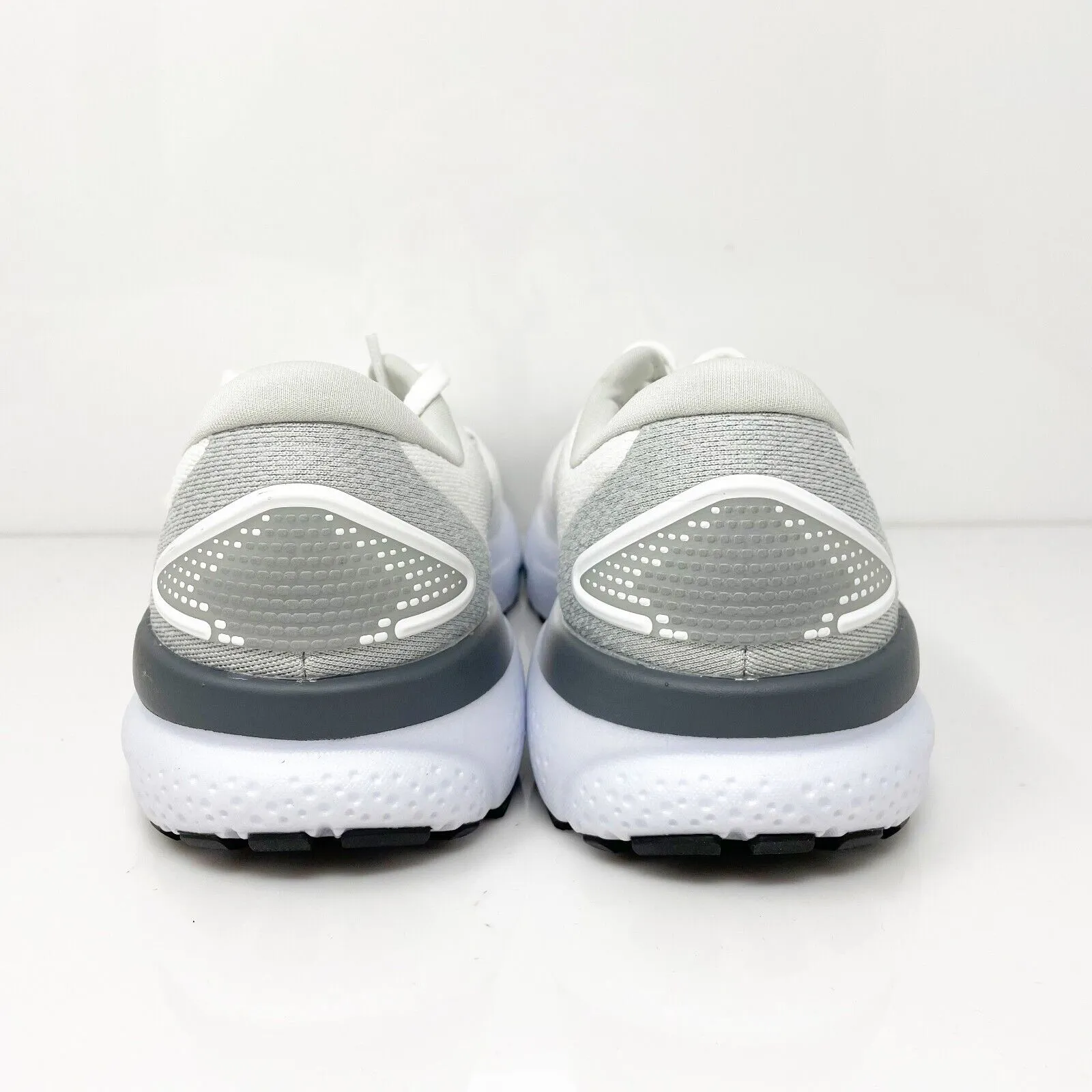 Brooks Womens Ghost 16 1204071B147 White Running Shoes Sneakers Size 8.5 B