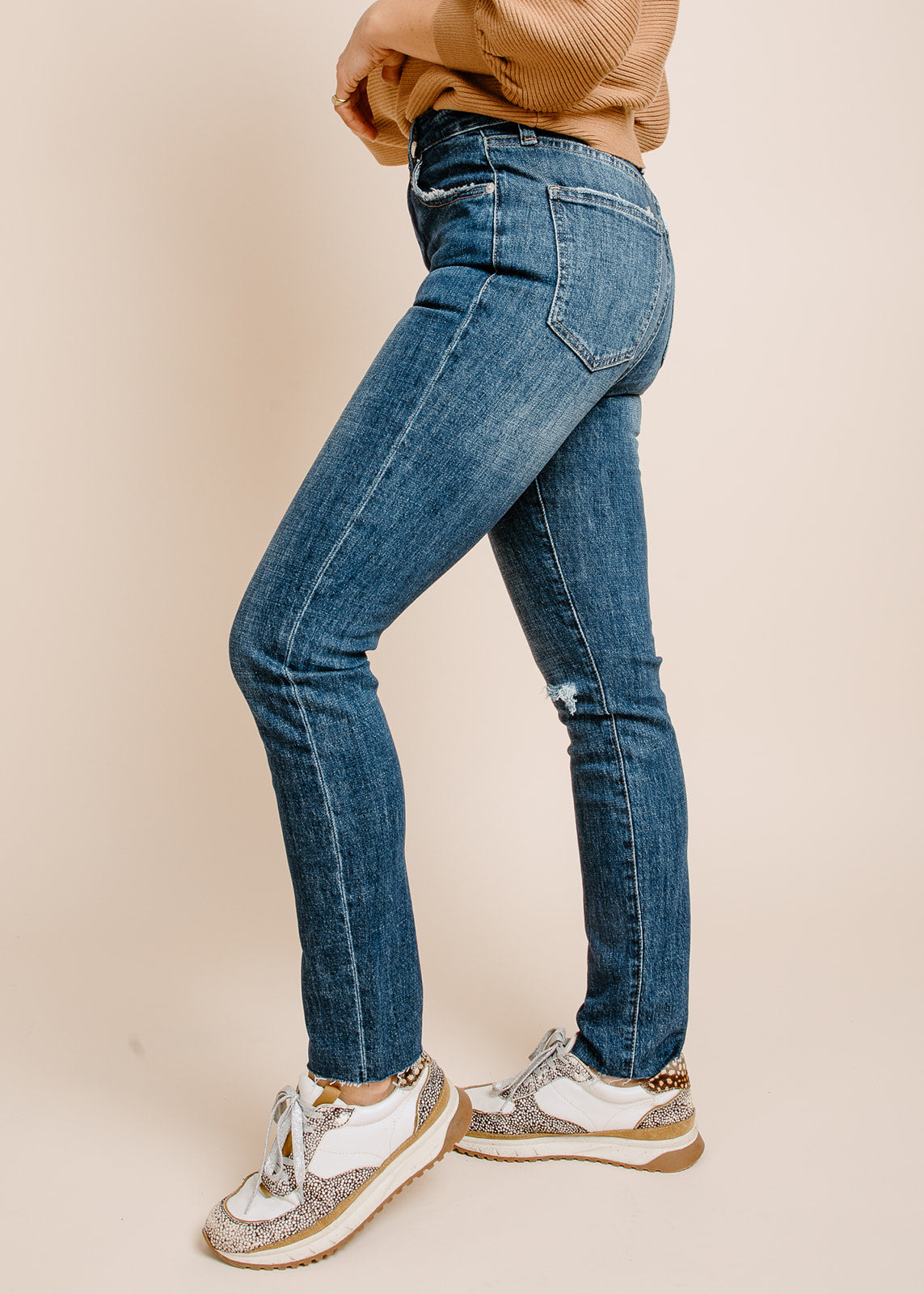 Cara High Rise Vintage Skinny - Essex