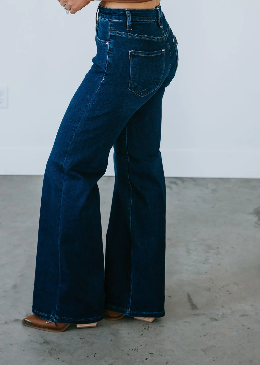 Deana Wide Leg Jeans