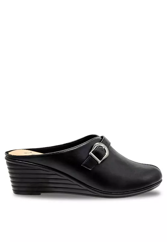 Louis Cuppers Louis Cuppers Faux Leather Wedge Pumps