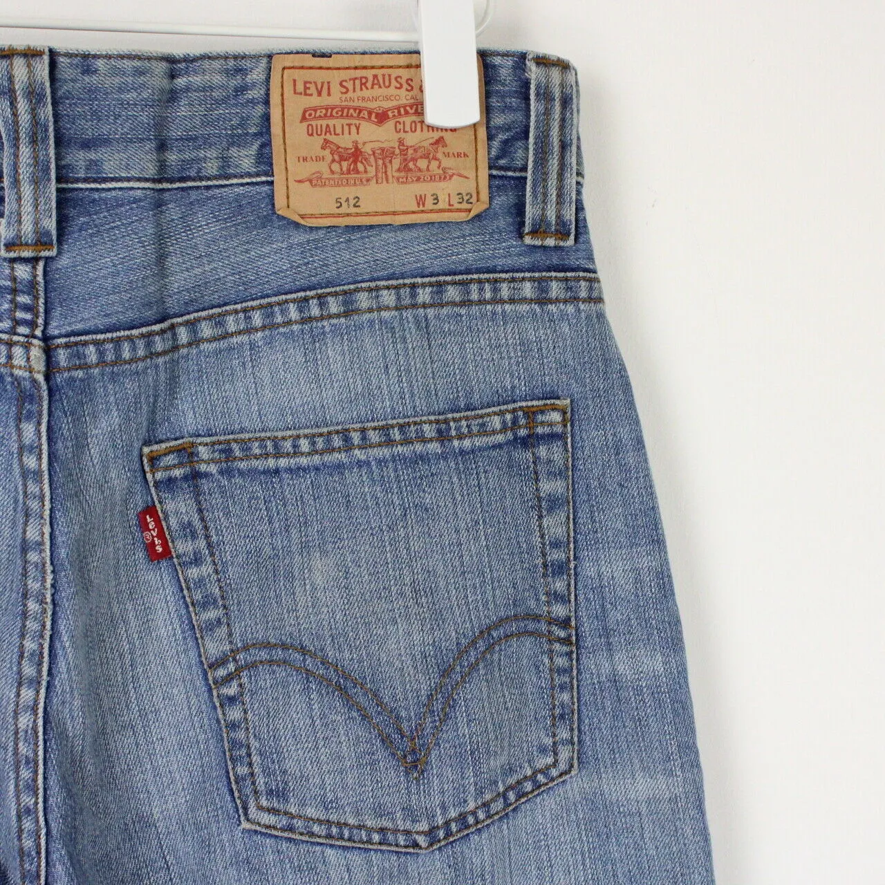 Mens LEVIS 512 Jeans Mid Blue | W33 L32