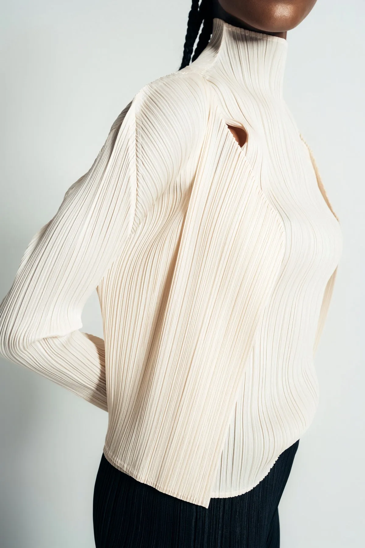 PLEATS PLEASE ISSEY MIYAKE | BASIC CARDIGAN