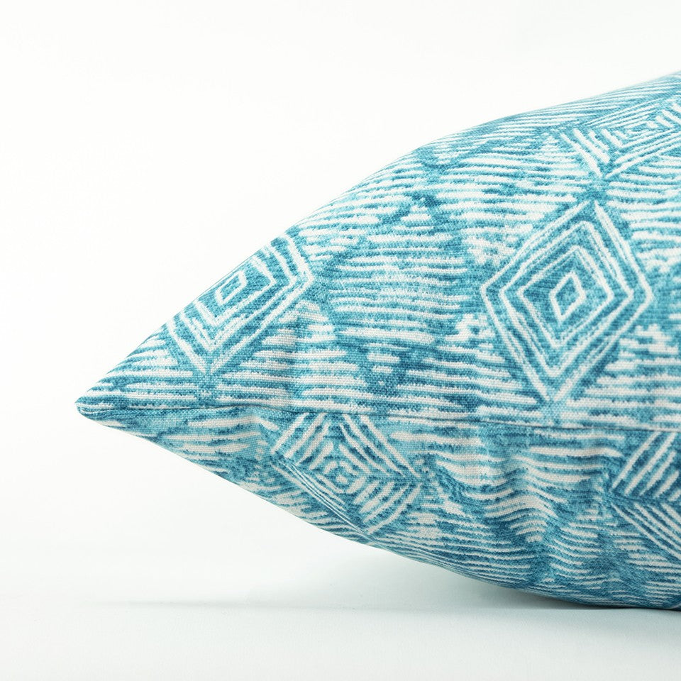 Set of Two 22 X 22 Teal Blue Indoor Outdoor Throw Pillow Cover & Insert