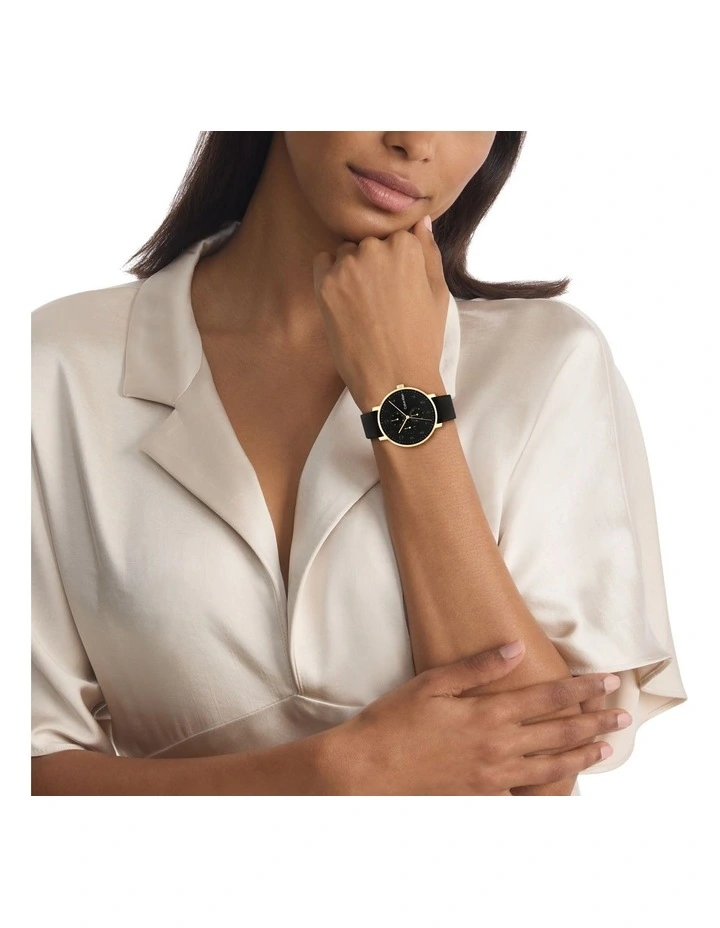 Stun Leather Dial Unisex Watch in Black