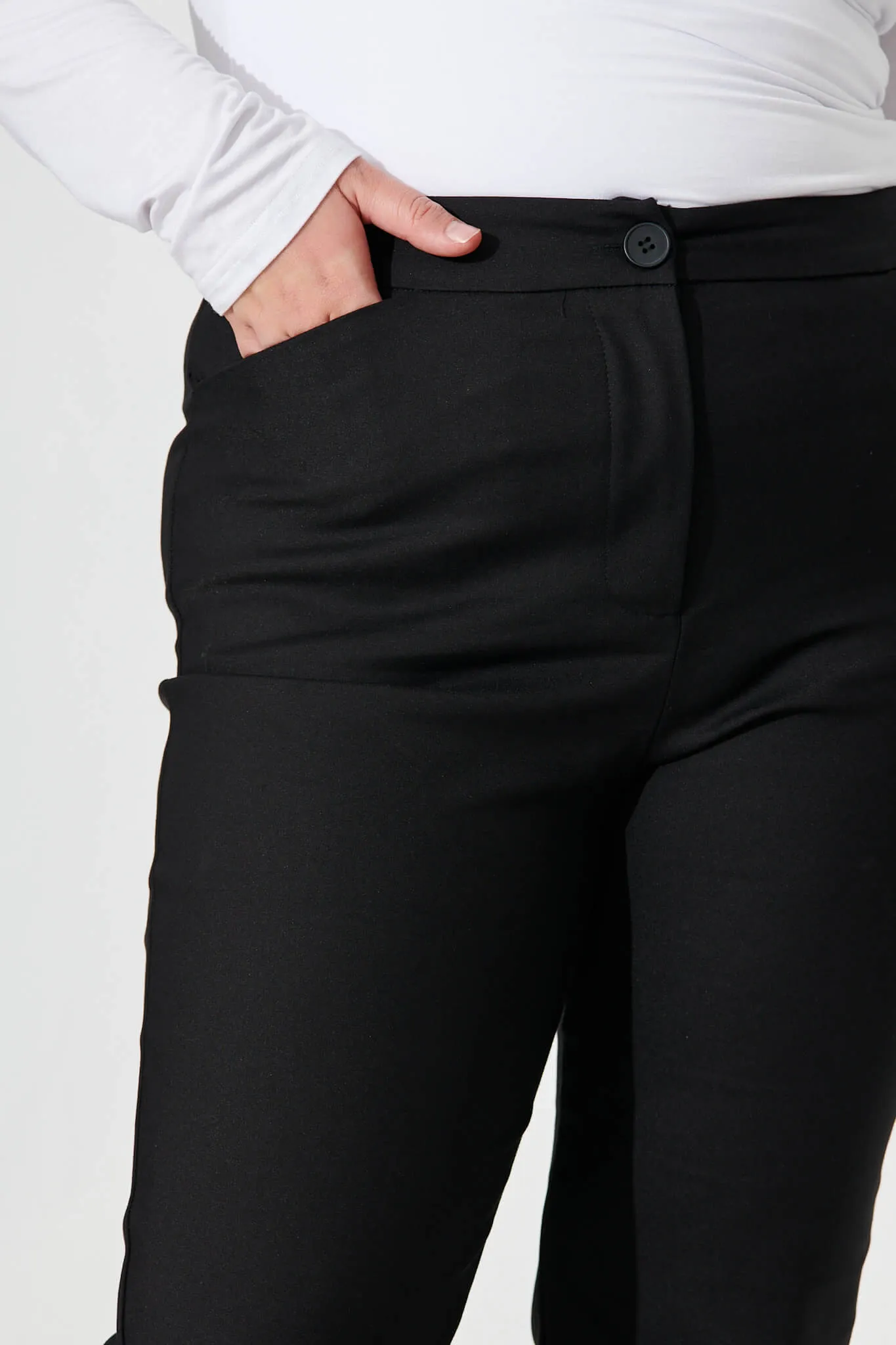 The Boss Pants In Black