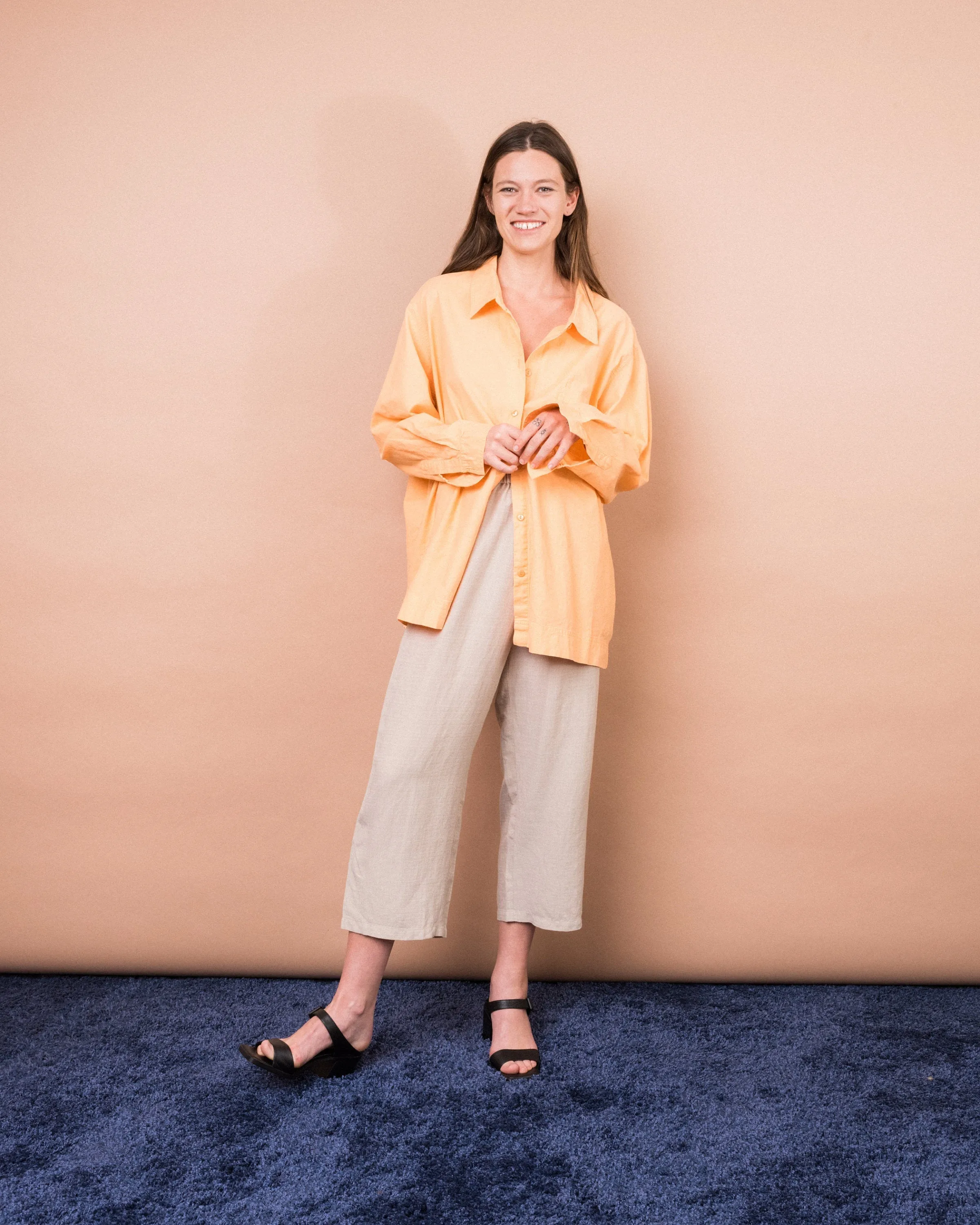 Vintage Oversized Apricot Shirt (S/M)